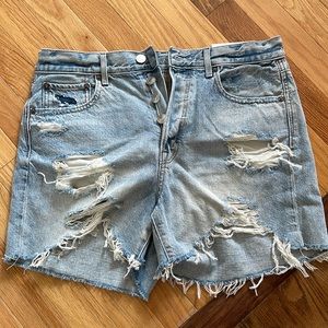 American Eagle 90s boyfriend mid length denim shorts size 8 29W BNWT